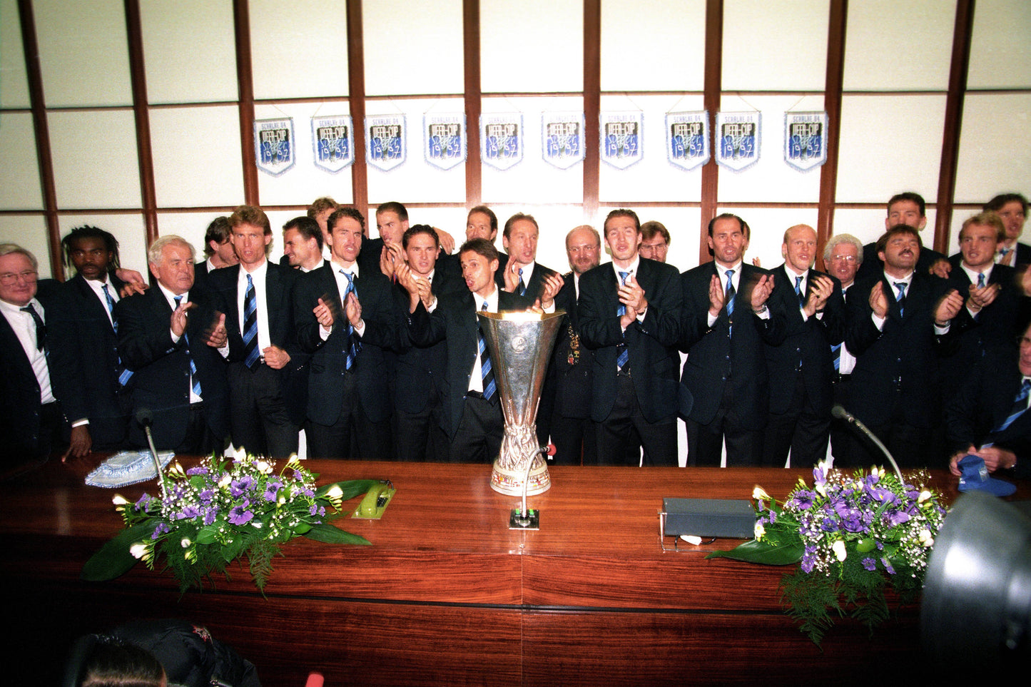 Suit - Schalke 04 - 1996/1997 - UEFA Cup - Custom Made