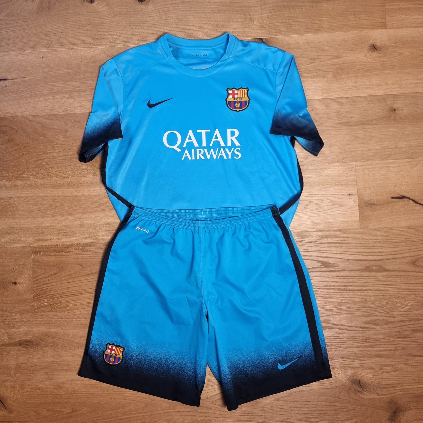 Trikot mit Hose - FC Barcelona - 2015/2016 - XL - drittes