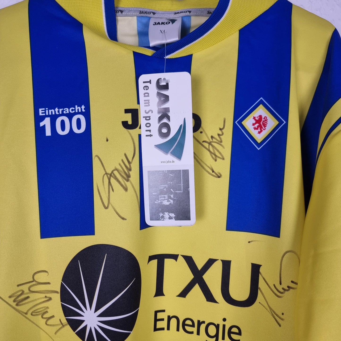Trikot - Eintracht Braunschweig - 2002/2003 - XL - Neu - teamsigniert - Heim