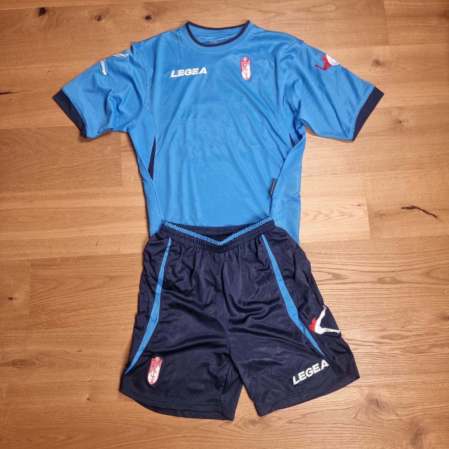 Training Jersey with Shorts - Granada CF - 2010/2011 - XL