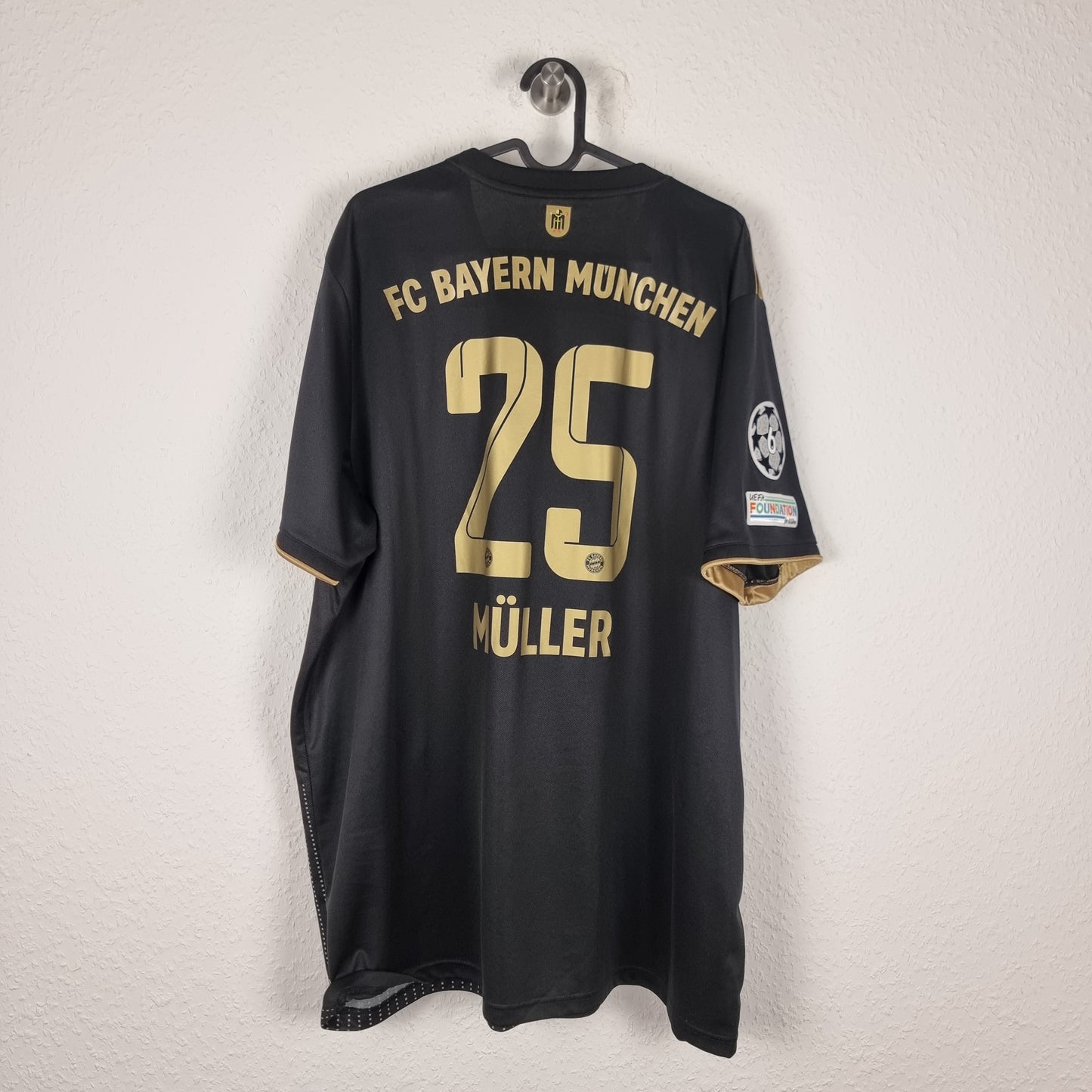 Trikot - FC Bayern München - Thomas Müller - 2021/2022 - XXL - Auswärts
