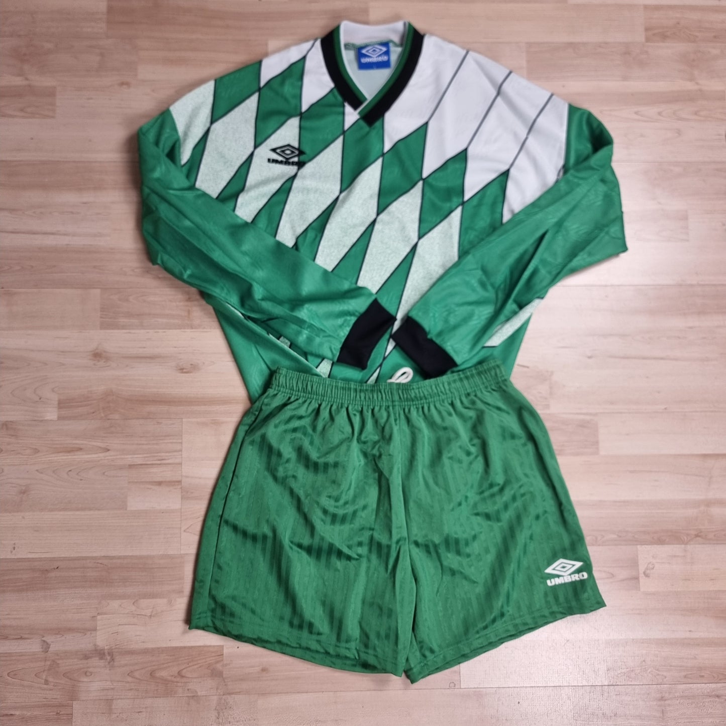 Trikot mit Hose - 1990er - L - Umbro Template